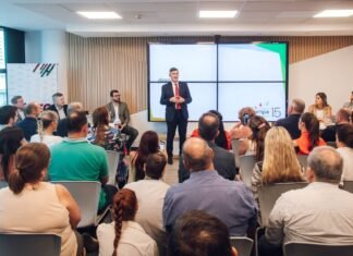 Córdoba presentó su modelo de gestión a referentes de cientos de localidades del país