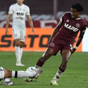 Lanús perdió como local ante Central Córdoba