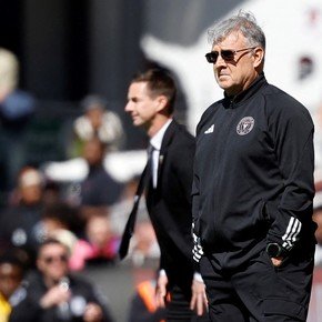 La respuesta del Tata Martino a las críticas de Lozano: "Sin comentarios"