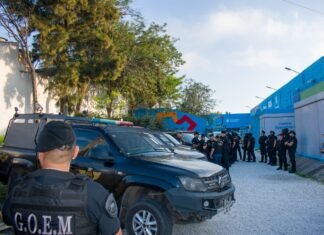 La Municipalidad clausuró una fiesta electrónica convocada por redes sociales