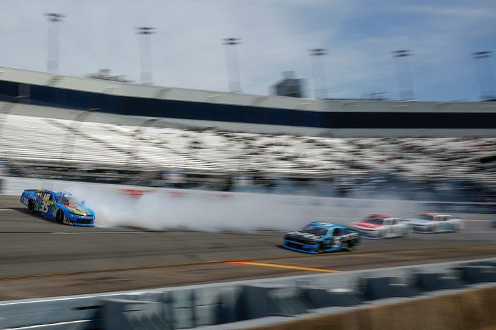 Joey Gase se va contra la pared (AFP).