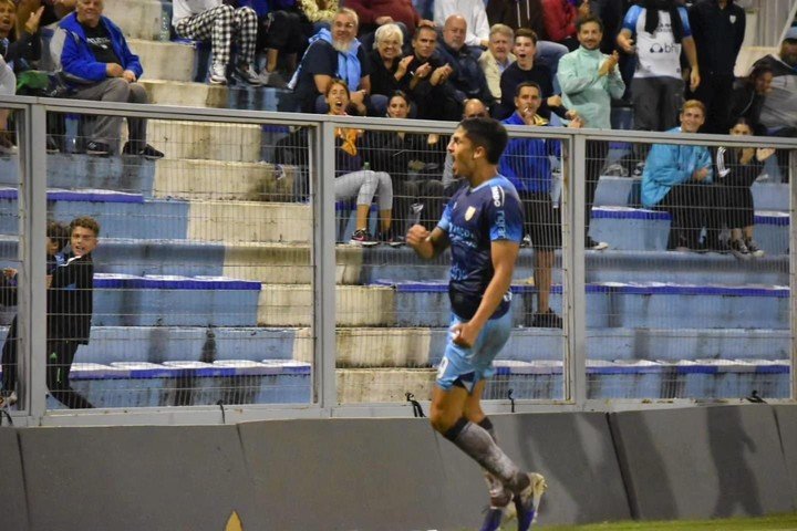 Funez responde con goles en Rafaela.