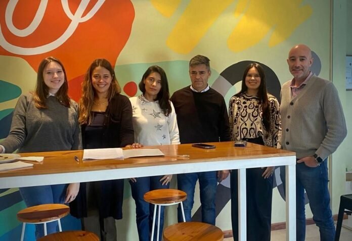 Empresas de Malagueño se asociaron a Junior Achievement para impulsar la educación