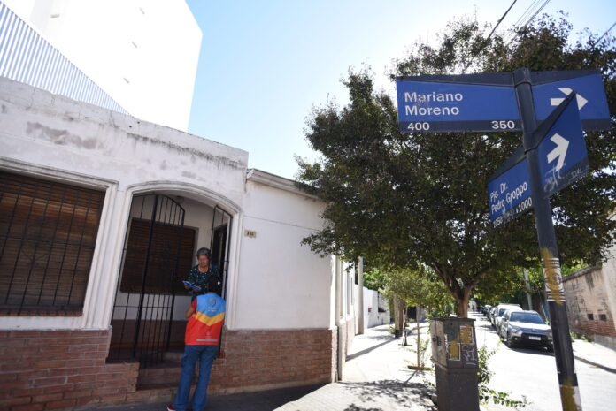 La Municipalidad de Córdoba realiza operativos de control de foco casa por casa para la detección temprana y seguimiento a distancia de pacientes con Dengue