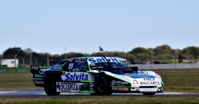 TC: Ciantini voló en La Pampa y se quedó con la pole