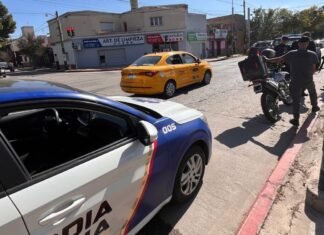 La Guardia Urbana y la Policía atraparon a un ladrón que robó un celular