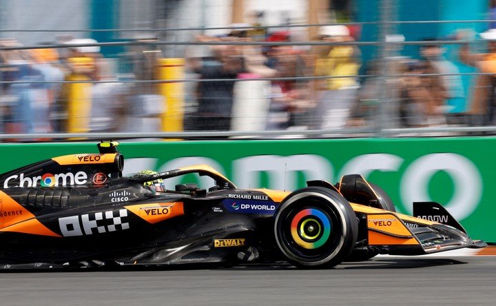 Norris está dando la sorpresa. (REUTERS/Marco Bello)