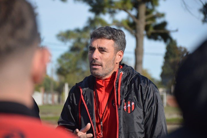 Pozo habló tras su primer entrenamiento en Patronato (Prensa Patronato).