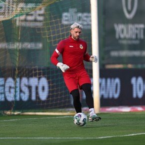 El arquero con apellido de un ex DT de Boca al que River le puso el ojo