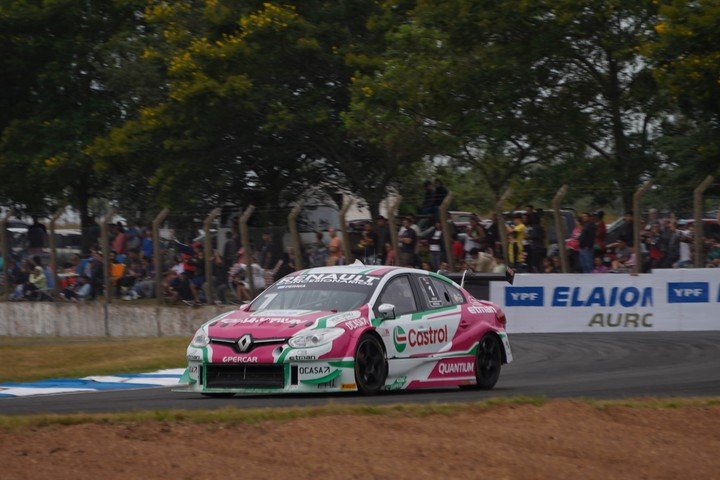 Leonel Pernía, el líder del campeonato.