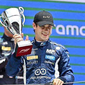Colapinto y una carrera excelente en la F2 en España: sumó otro podio y subió en la tabla