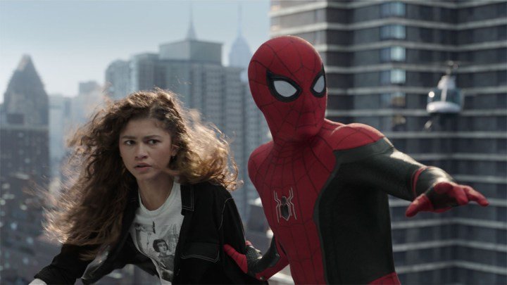 Zendaya y Tom Holland en "Spider-Man: No Way Home".