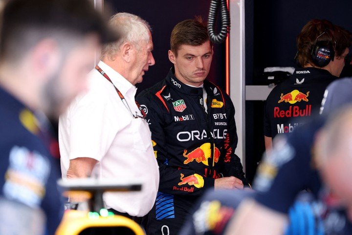 Helmut Marko acordó con Verstappen que ya no se quedará hasta tarde mientras haya un GP de por medio.