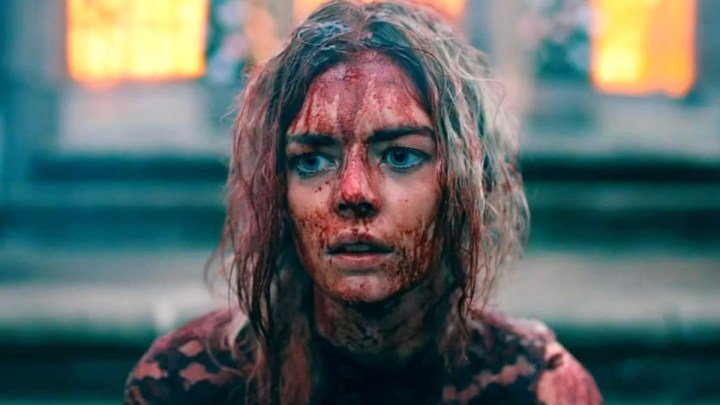 Samara tejiendo lista o no.