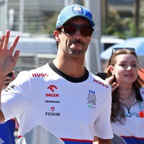 Se mueve la parrilla de la F1: el piloto que se marchó y el único asiento libre para 2025 