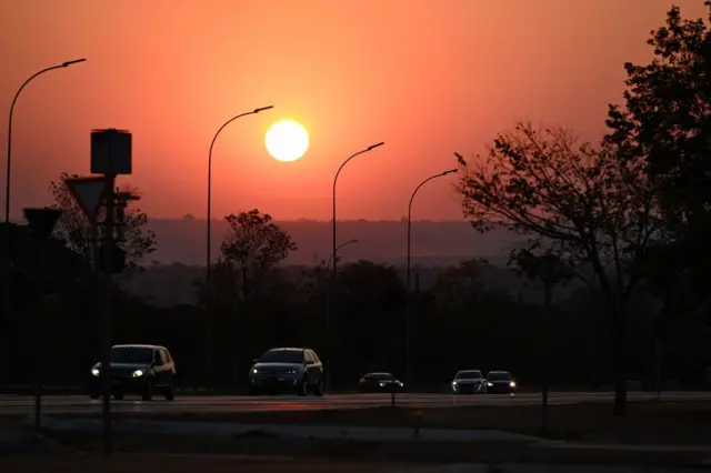 El "sol rojo" en Brasilia el 9 de septiembre de 2024.