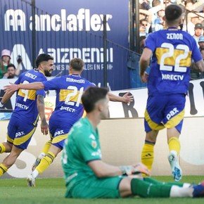 Video: el gol con gambeta de Milton Giménez para poner arriba a Boca