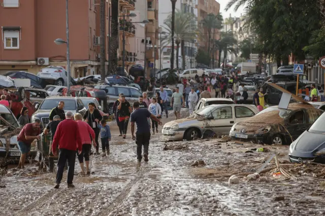 Calle de la localidad de Paiporta, Valencia, el 30 de octubre de 2024