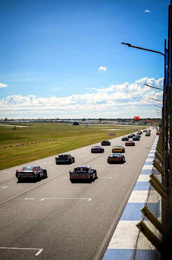 Este fin de semana, el TC corre en Toay. (@actcargentina)