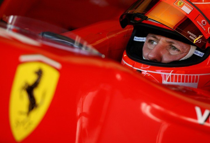Michael Schumacher, la figura máxima de Ferrari con cinco coronaciones. (AFP)