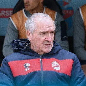 No va más: tras mantener la categoría, Arsenal se quedó sin entrenador