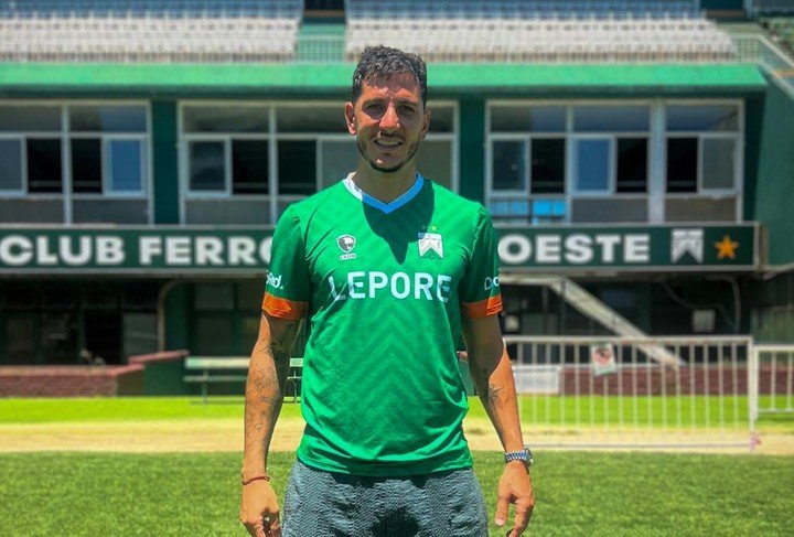 Castellani volvió a Ferro casi 20 años después de su debut (Foto: Prensa Ferro)