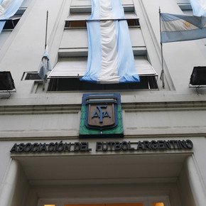 La AFA lo hizo de nuevo: anuló las suspensiones hasta cuatro fechas