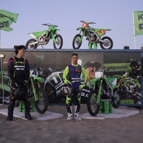 El equipo Kawasaki YPF RÖD lanza su temporada de motocross y enduro