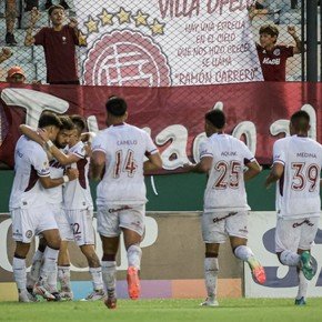 Lanús goleó a General Lamadrid en su debut en la Copa Argentina