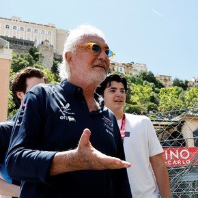 Con la mira en Mónaco: Briatore vuelve a apoyar a Colapinto