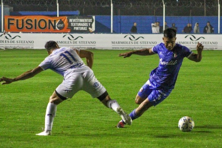 Italiano perdió este martes contra Dock Sud y profundizó su mal momento (Foto: Prensa Sportivo Italiano).
