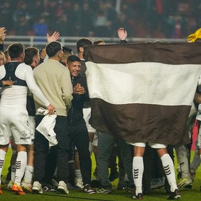 Tiene memoria, hambre y refuerzos que la rompieron: el Platense 2025 que va por la gloria en Santiago