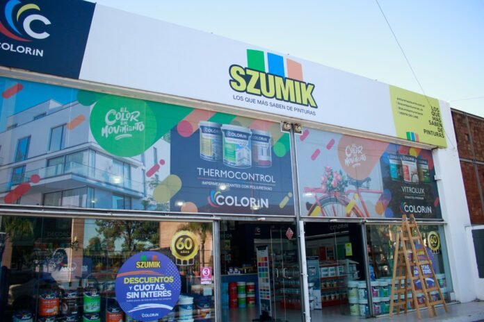#Dossier: con 20 sucursales en la provincia, Szumik anuncia plan expansión en Córdoba