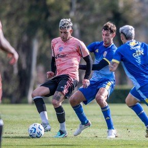 Últimos ajustes antes del debut: el Canalla y Central Córdoba igualaron en dos amistosos