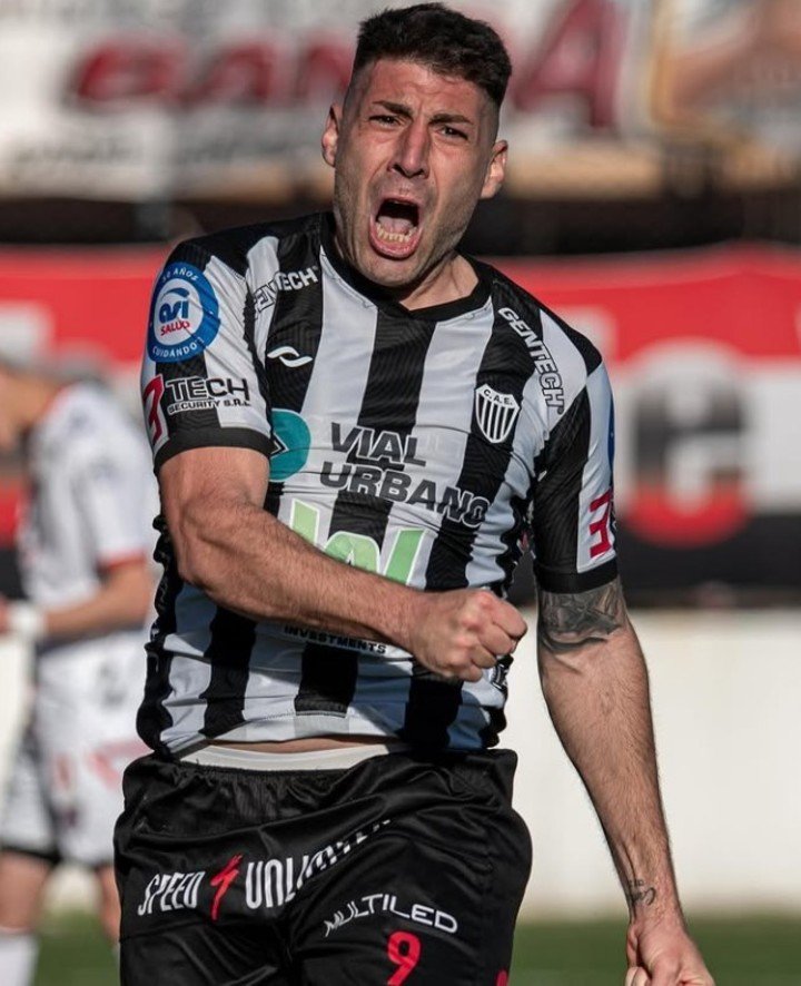 Mateo Acosta, en dialógo con Olé.