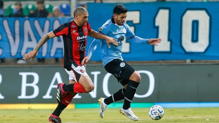 Defensores de Belgrano vs. Belgrano por Copa Argentina.