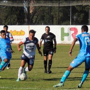 JJ Urquiza ganó y le metió presión a Central Córdoba de Rosario en la Primera C