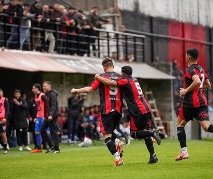 El Dragón volvió a sumar de a tres en la Zona B.