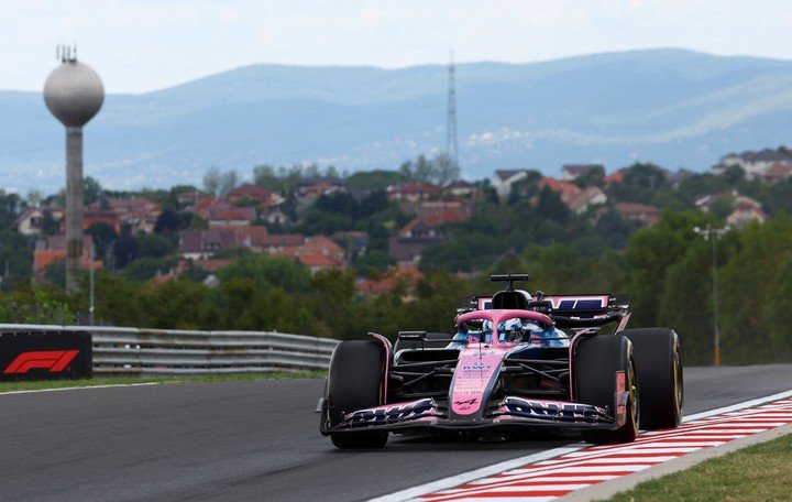 Todo lísto para el segundo día de acción en el GP de Hungría de la F1 (REUTERS).
