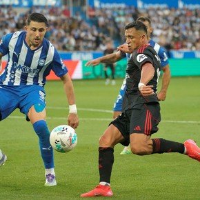 Alavés apartó del plantel de Coudet a un argentino por el Malasia-gate