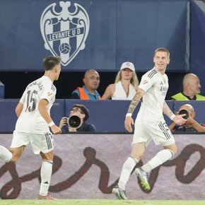 Video: así fue el primer gol de Mastantuono en el Real Madrid