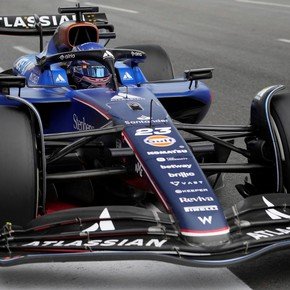 Qué sanción recibió Alex Albon luego de tocar a Franco Colapinto en el Gran Premio de Azerbaiyán