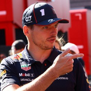 Max Verstappen volvió a hablar de la posibilidad de ir a Ferrari