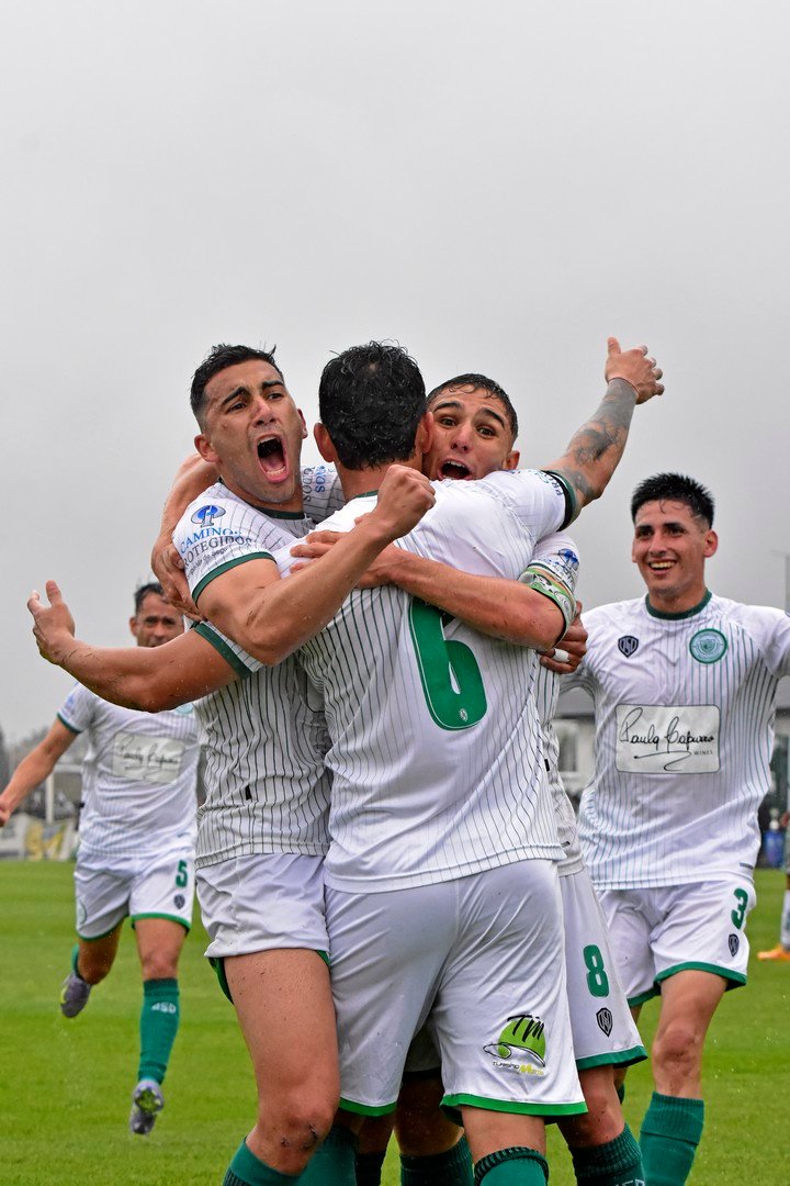 Camioneros se consagró campeón en la Primera C. (Foto: Johanna Converti/Prensa Camioneros)