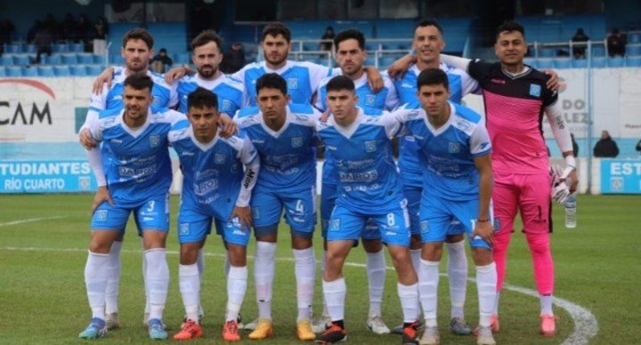 Estudiantes de Río Cuarto, sueña en grande. Foto: @Primeranaciona