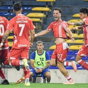 Argentinos le ganó 2-1 a Belgrano y es finalista de la Copa Argentina por primera vez en su historia