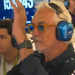 Video: la reacción de Flavio Briatore al error de Colapinto y el consuelo de su ingeniero