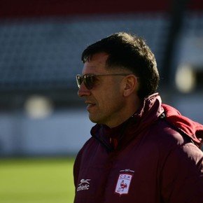 Leo Villarruel, la cabeza del Morón semifinalista, con Olé: del "hay con qué" a "confiamos en la honorabilidad de AFA y Madryn"