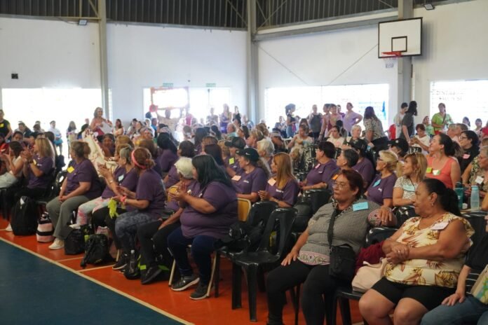 Mas de 200 mujeres que concurren a los Centros de Salud Municipales participaron de una jornada de bienestar y reflexión