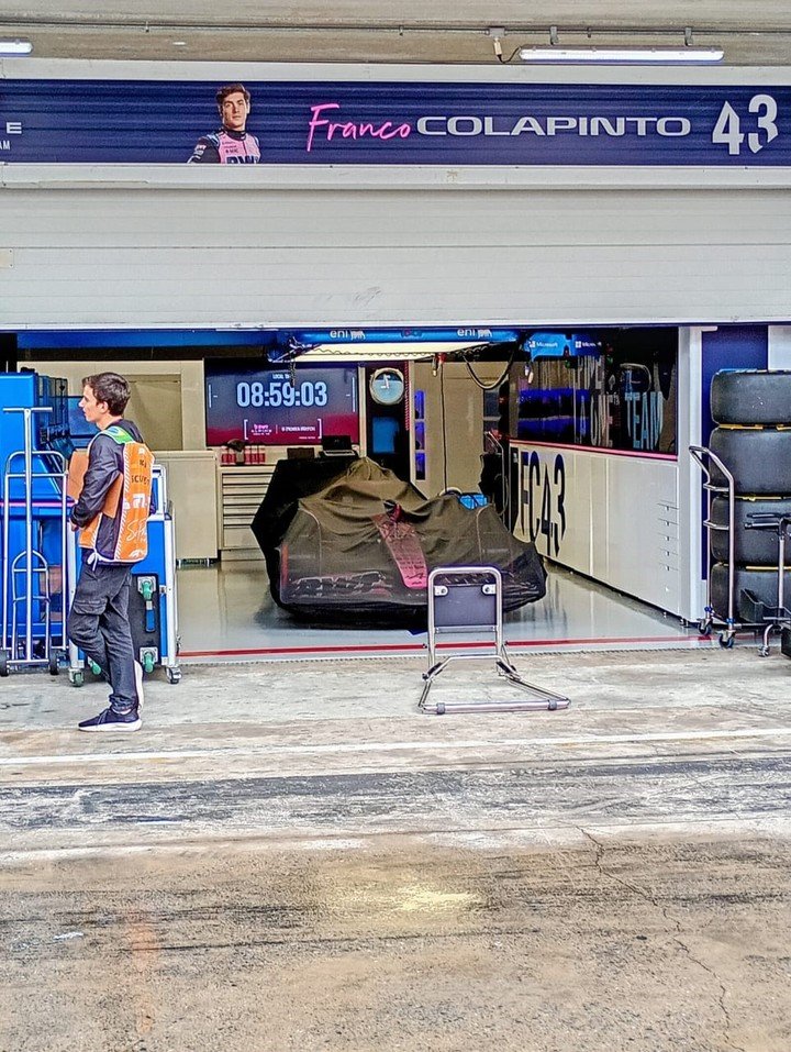 El auto de Colapinto en Parque Cerrado.